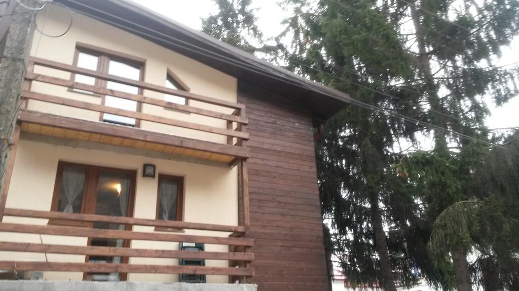 La Buni Buşteni Exterior foto